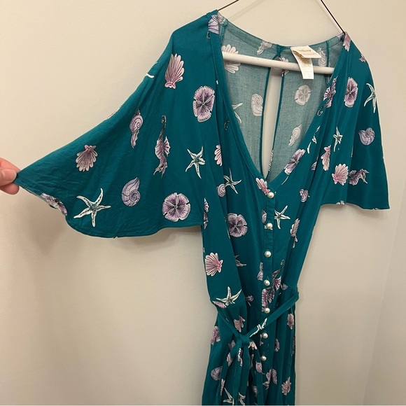 Her Universe Torrid Ariel Seashell Romper - Picture 4 of 14